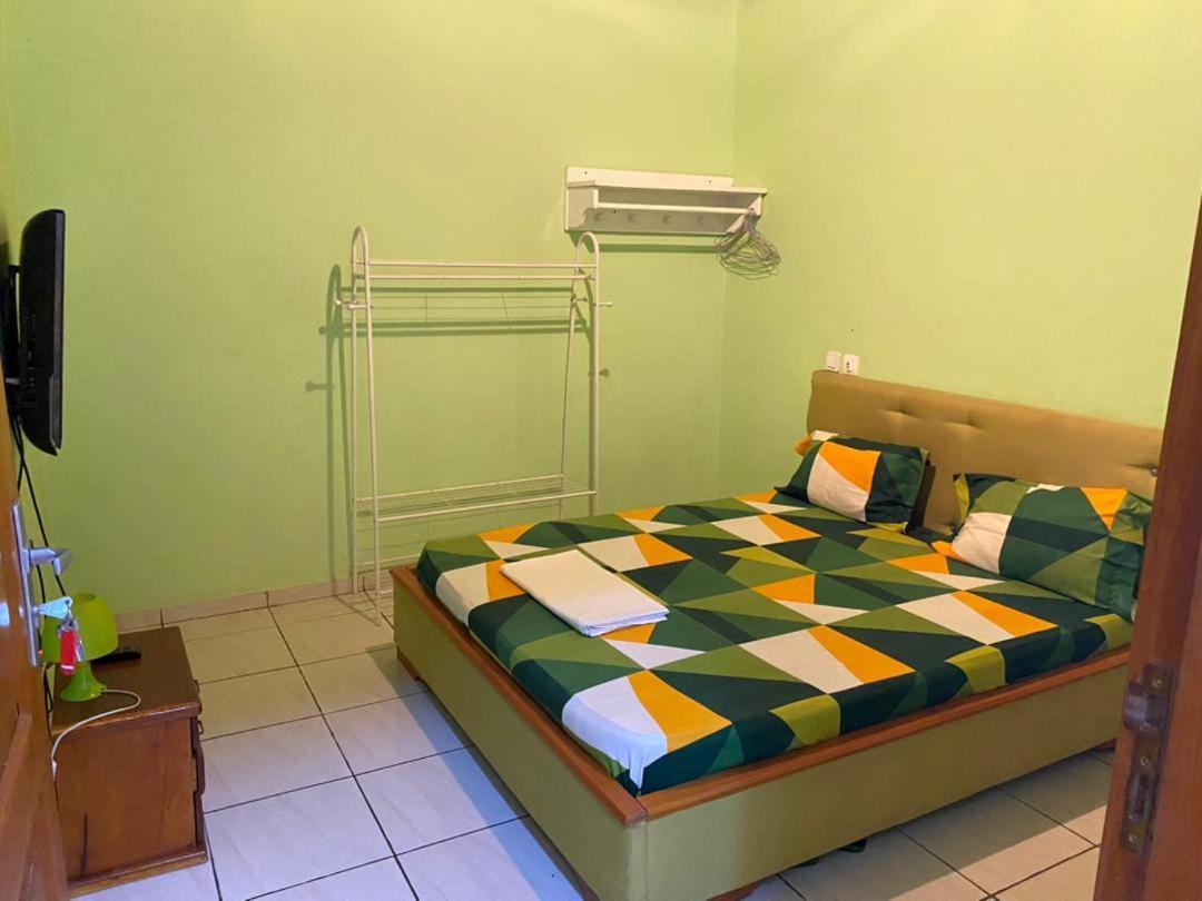 דואלה Cave Royale - Chambres-Studios-Apparts Meubles - Logpom Hopithal Des Soeurs Apres Camara Laye מראה חיצוני תמונה